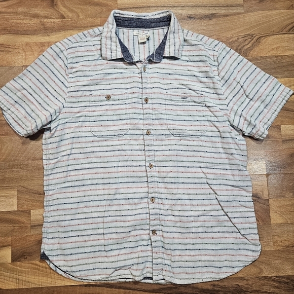 Carbon2Cobalt Other - Carbon2Cobalt Striped Short Sleeve Button-Up Shirt Men’s L